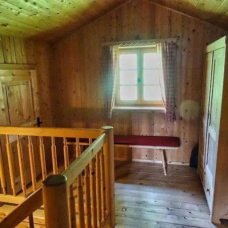 Bergquellenhuette Alpehytte Assling