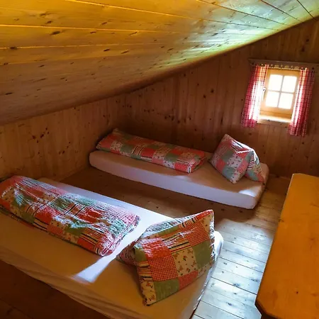 木屋 Bergquellenhuette
