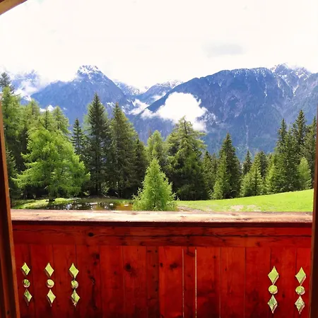 Bergquellenhuette Alpehytte *