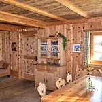 Bergquellenhütte Chalet Assling